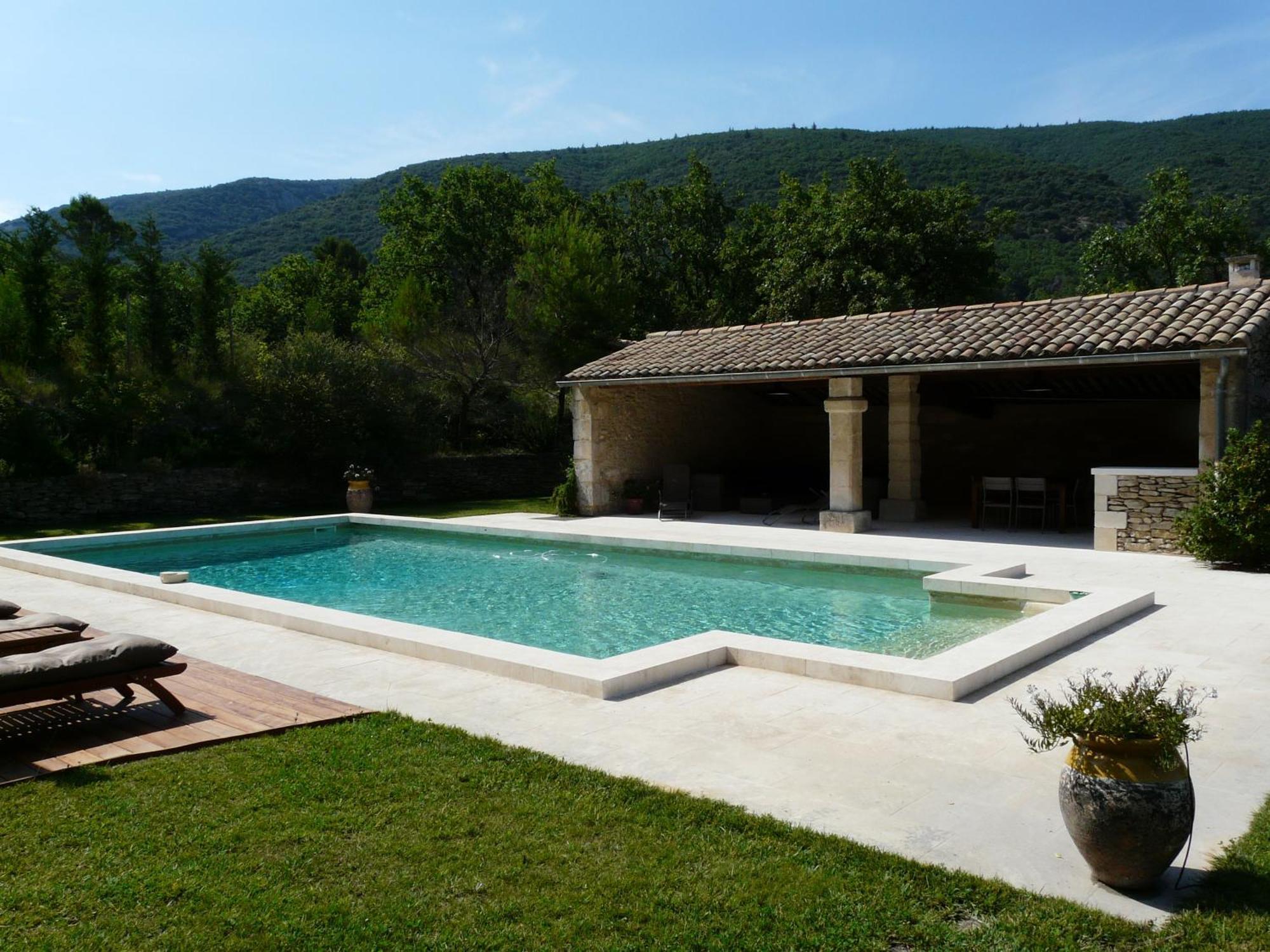 Вилла 19Th Century Provencal Mas With Pool In Provence In The Luberon, Sleeps 6 Лакост Экстерьер фото