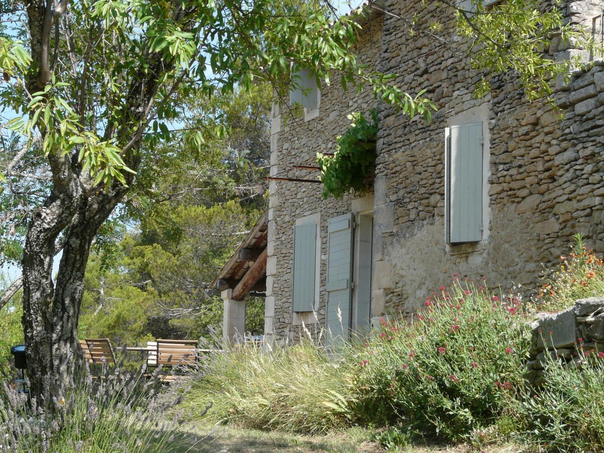 Вилла 19Th Century Provencal Mas With Pool In Provence In The Luberon, Sleeps 6 Лакост Экстерьер фото