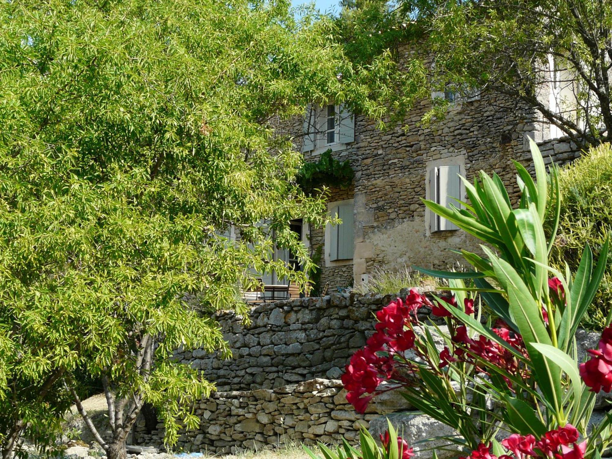 Вилла 19Th Century Provencal Mas With Pool In Provence In The Luberon, Sleeps 6 Лакост Экстерьер фото